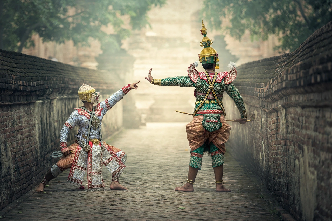 Inside the Studio: A Day in the Life of a Contemporary Artist Inside the Studio: A Day in the Life of a Contemporary Artist